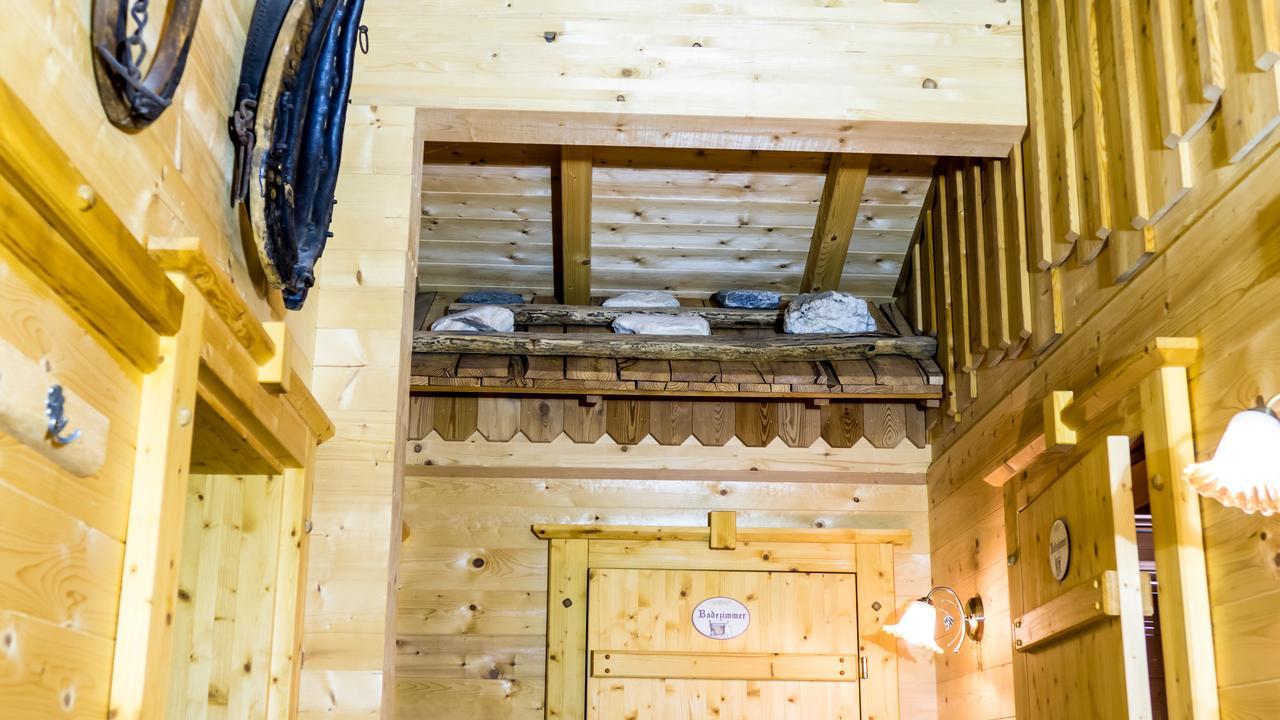 Almdorf Im Winkl - Blockhuettendorf In Horská chata *